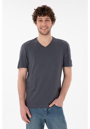 U.S. Polo Assn. Erkek Regular Fit V Yaka Antrasit Basic Tişört 50305858-VR006 U.S. Polo Assn. Erkek Regular Fit V Yaka Antrasit Basic Tişört 50305858-VR006