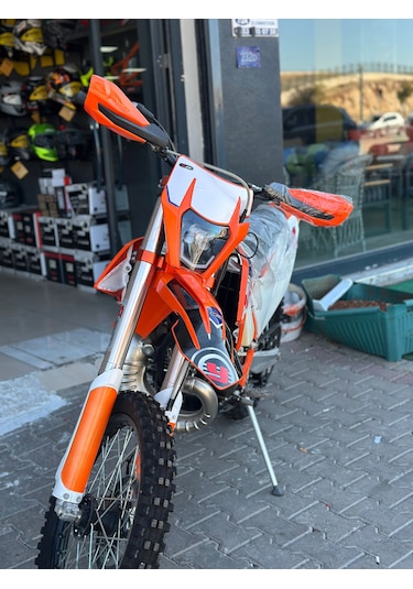 Yuki Ysn Dirty Paws 250 Motosiklet Turuncu