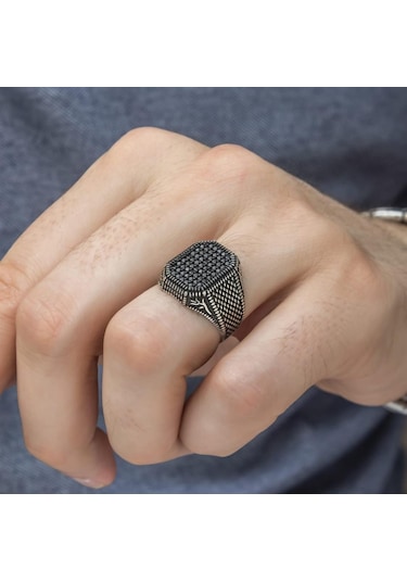 Lale Motifli Mikro Taşlı İşlemeli Gümüş Erkek Yüzük Beyaz