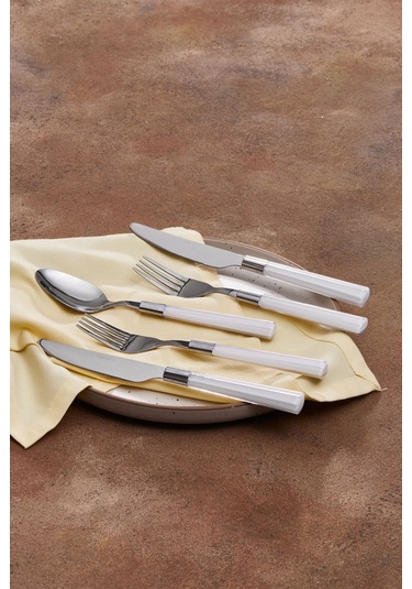 Karaca  Fluca Beyaz 6 Kişilik 18 Parça Çatal Kaşık Bıçak Takımı
