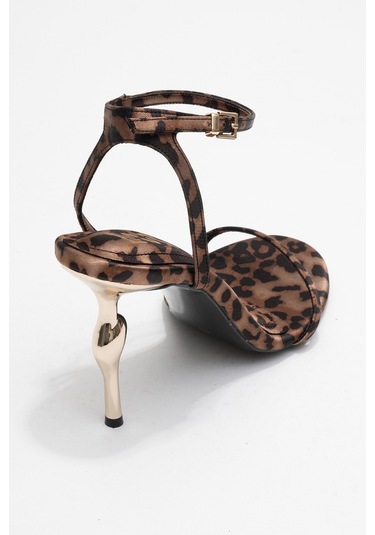 Jasmin Siyah Sarı Desenli Tek Bantlı Kadın Topuklu Ayakkabı Leopar