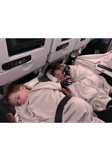 Suofeng Şişme Seyahat Yastığı - Çocuklar İçin Ayarlanabilir Bacak Desteği, Uçak Ve Araba Yolculuklarında Rahatlık Sunar Koyu Gri