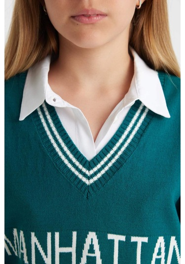 DeFacto Kız Çocuk V Yaka Okul Triko Süveteri A2893A824AUGN1116 Yeşil DeFacto Kız Çocuk V Yaka Okul Triko Süveteri A2893A824AUGN1116 Yeşil