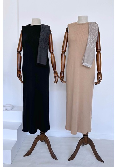 Merserize Kolsuz Elbise - Siyah