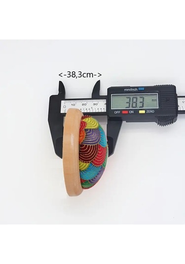 Kırmızı Desenli El Yapımı Yastıklı Masa Üstü Ahşap Tabanlı Terzi Iğnedanlık