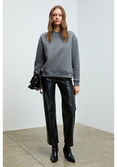 Grımelange Vaneltına Kadın Organik Pamuklu Yumuşacık İçi Polarlı Yuvarlak Yakalı Gri Sweatshirt Gri