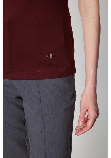 On Kadın Dik Yaka Kolsuz Basic Bluz 61432 Bordo Bordo