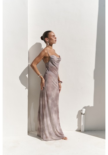 Chomhan Askılı Degaje Duman Uzun Elbise M