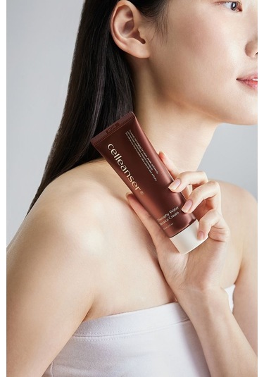 Celleanser Nemlendirici Yatıştırıcı ve Rahatlatıcı Günlük Yüz Kremi 70 ML