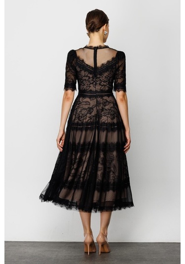 Nefeli Dantelli Midi Elbise - 3/4 Kol, Yuvarlak Yaka, Özel Gün Elbisesi Siyah
