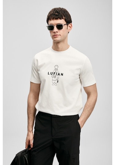 Lufian Sımbad Modern Grafik T- Shirt Kırık Beyaz Kırık Beyaz 111020307100510 Kırık Beyaz Lufian Sımbad Modern Grafik T- Shirt Kırık Beyaz Kırık Beyaz 111020307100510 Kırık Beyaz