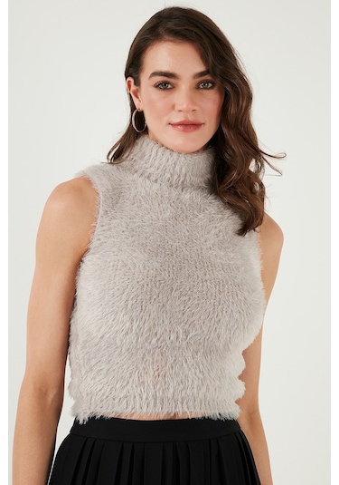 Lela Yumuşak Tüylü Slim Fit Balıkçı Yaka Crop Bayan Süveter 4615566 Gri