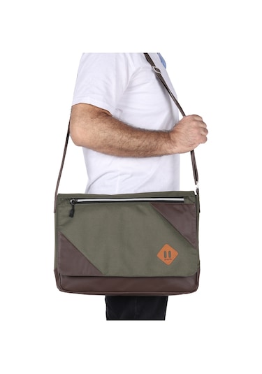 STRONG 15.6 İNCH Laptop Bölmeli Omuz Askılı Postacı Çantası KFT03 Çok Renkli