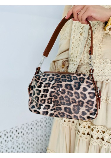 Miami Polo Clup Yumuşak Suni Deri Çapraz Askılı El Çanta Leopar