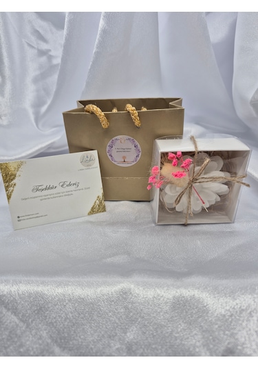 Linda Candleshop Kadınlar Günü Hediyelik Mum 10'lu Paket Beyaz