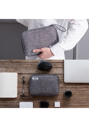 Yifomall Siyah Taşınabilir Usb Ve Kulaklık Saklama Çantası - Ev Ve Günlük Kullanım İçin Dayanıklı Materyalden Koruyucu Organizer