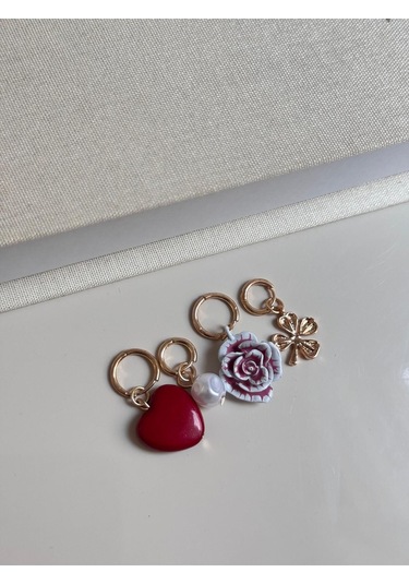 Gül, Kalp, Yonca Ve İnci Figürlü Altın Renk Charm Küpe 4 Lü Set Altın