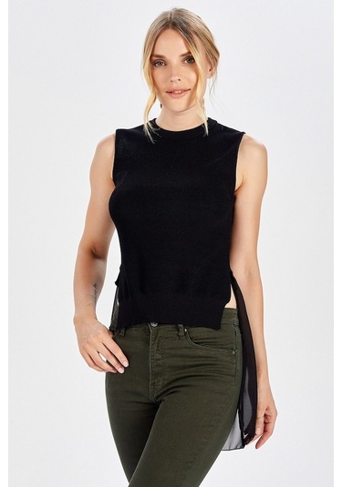 Peraluna Arkası Şifonlu Önü Kısa Siyah Kadın Triko Bluz-Siyah