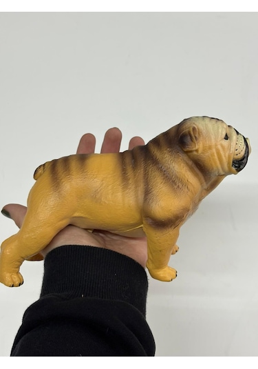 Plastik Oyuncak Büyük Boy Hayvan Bulldog Köpek 17 Cm