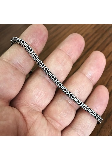 Takı Dükkanı 925 Ayar Gümüş Erkek Bileklik Kare Kral Model 3,1mm Genişlik 20cm Uzunluk msb08