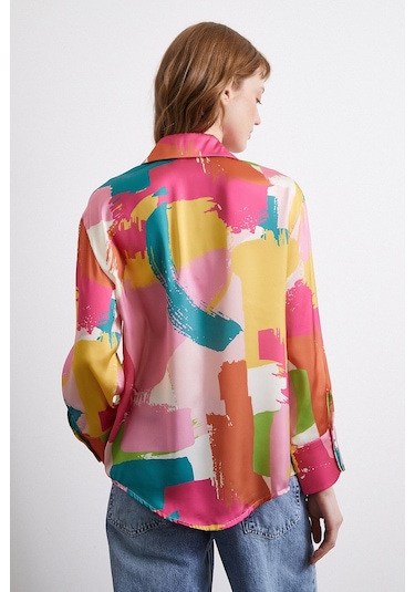 V Yaka Desenli Gömlek Pudra Pudra