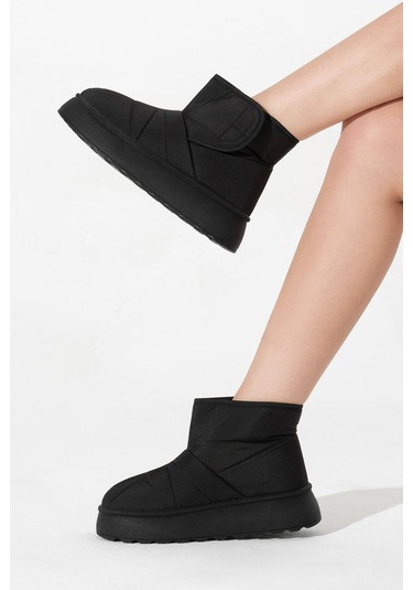 Kalın Poli Taban İçi Kürklü Cırtlı Kadın Siyah Bot Tbals035 Siyah
