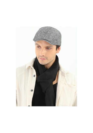 Kışlık Spor Kasket Siyah-Beyaz Beyaz - Siyah