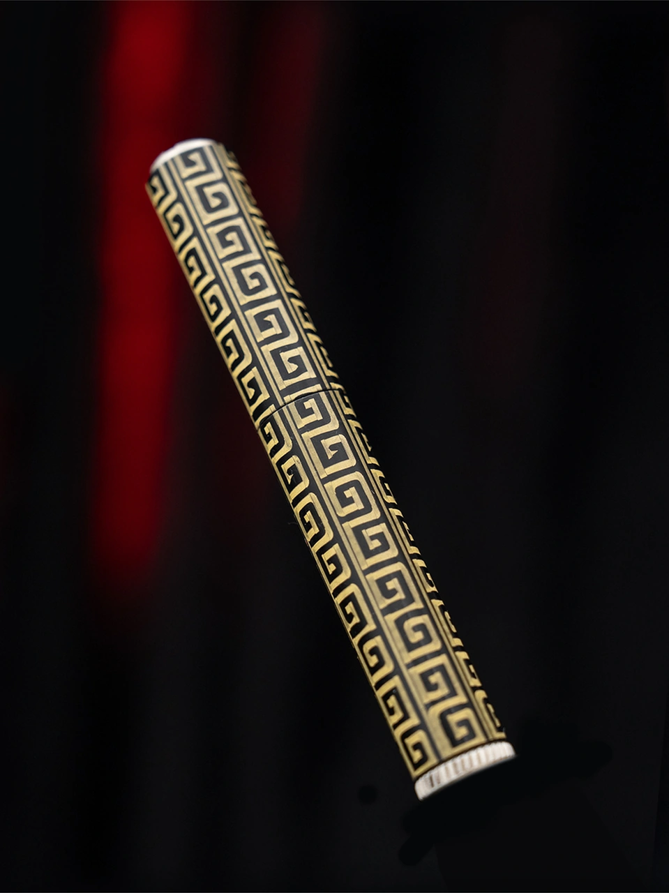 Caka Lighter Labirent Desen Çakmak Gold - Siyah