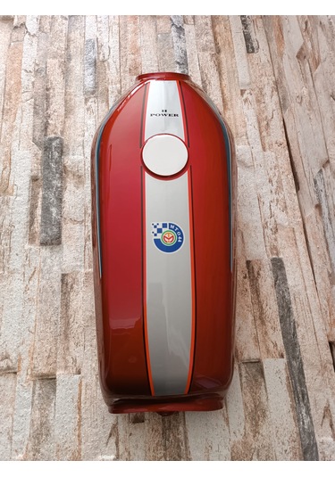 Cg Tam Kesik Benzin Deposu Kırmızı Şeritli