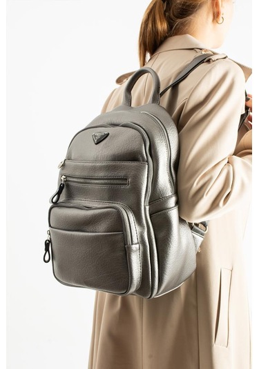 Vegan Deri Kadın Sırt Çantası 35 25 Cm Yağmur İtici Kumaş Mega Bag Günlük Kullanıma Uygun Gümüş