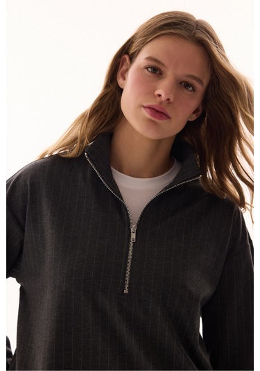 Penti Antrasit Fermuarlı Çizgili Sweatshirt