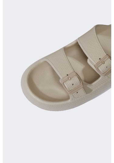 DeFacto Erkek Kalın Taban Çift Bantlı Eva Terlik Z7149AZ25HSBG26 DeFacto Erkek Kalın Taban Çift Bantlı Eva Terlik Z7149AZ25HSBG26