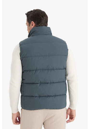 Defacto Slim Fit Dar Kesim Dik Yaka Fermuarlı Astarlı Su Geçirmez Şişme Yelek C5630ax25augn1085 Yeşil