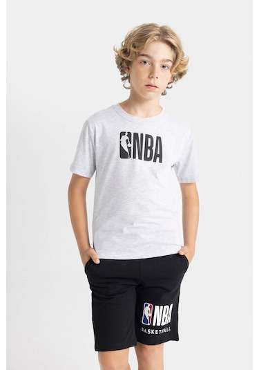 DeFacto Erkek Çocuk NBA Wordmark Bisiklet Yaka Kısa Kollu Tişört C4258A824HSGR400 DeFacto Erkek Çocuk NBA Wordmark Bisiklet Yaka Kısa Kollu Tişört C4258A824HSGR400