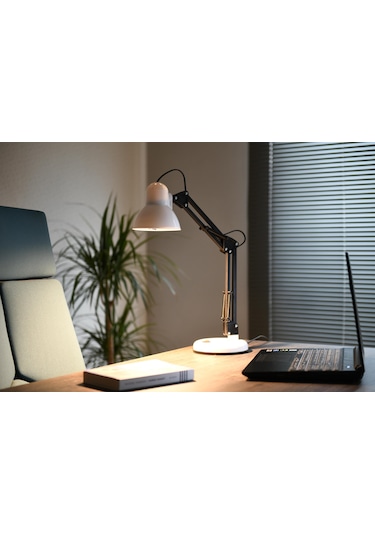 Okmino Akrobat Masa Lambası Beyaz