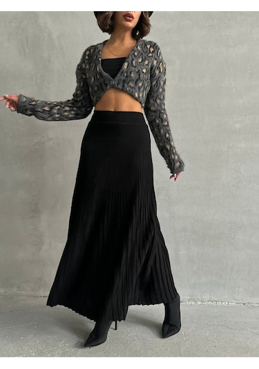 Kadın Piliseli Uzun Triko Etek Siyah