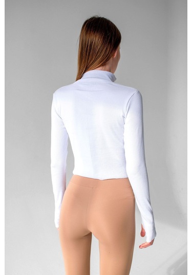 Siyah Bilek Detaylı Fermuarlı Crop Bluz Beyaz