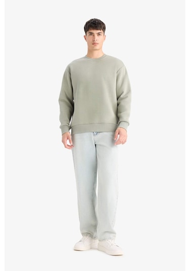 Defacto Relax Fit Bisiklet Yaka Kalın İçi Yumuşak Tüylü Basic Düz Sweatshirt T5139az25augn931 Yeşil Defacto Relax Fit Bisiklet Yaka Kalın İçi Yumuşak Tüylü Basic Düz Sweatshirt T5139az25augn931 Yeşil