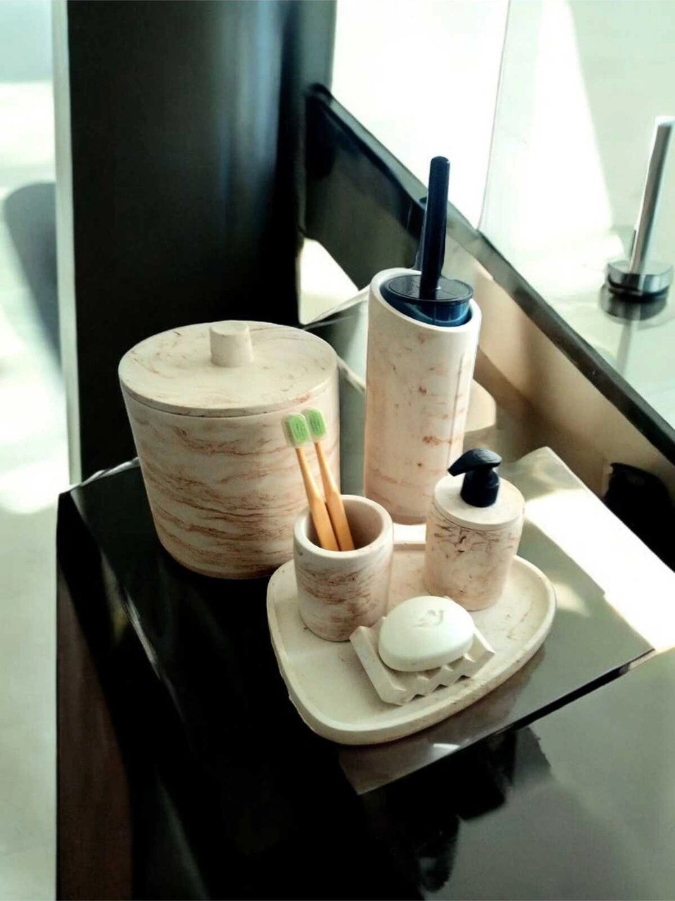 Bej Mermer Desen Tam Beton Banyo Seti,tuvalet Fırçası,çöp Kovası,katı,sıvı Sabunluk,tepsi Bej