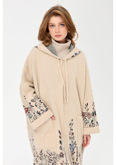 Kadın Triko Kırçiçeği Desenli Afrodit Panço Bej Bej