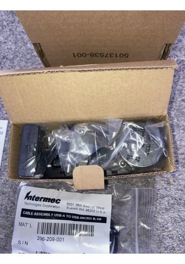 Honeywell Evrensel Ac Şarj Cihazı Seti Kablo İle 213-029-001 Int