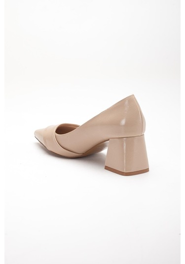 Nude Büyük Beden Kadın Topuklu Ayakkabı Rugan Kalın Topuklu Sivri Burun -4299 Nude