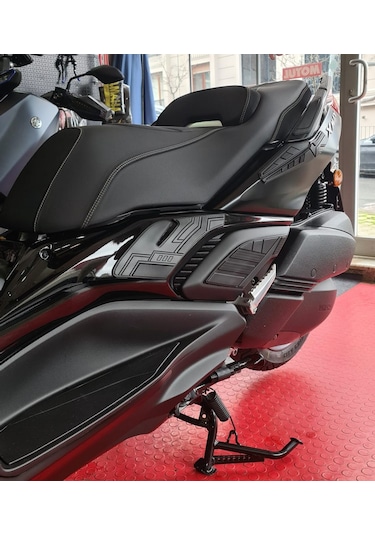 Xmax 250 2023-2025 Siyah Grenaj Koruma Seti