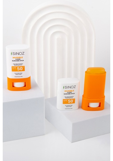 Sinoz Nemlendirici ve Yatıştırıcı Yüksek Korumalı Şeffaf Stick Güneş Kremi SPF50+ 15 G