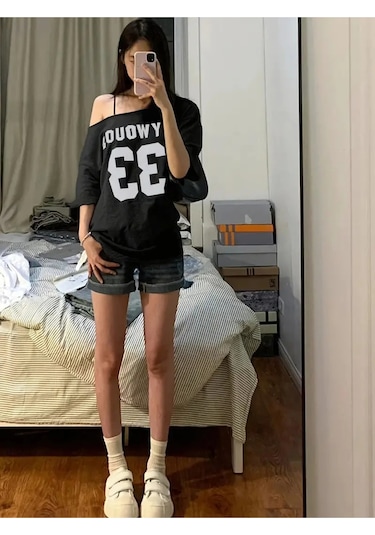Tarzsokak Kadın Kayık Yaka Oywouos Baskılı Oversize %100 Pamuk Siyah