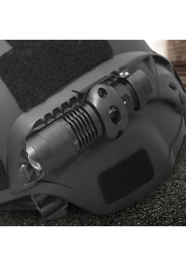 Yunboo Kask Feneri Seti: Teleskopik 4 Modlu Led Işık, Yüksek Kapasiteli Şarjlı Pil, Kask Klembi Ve Anahtar İle Dış Mekan Sporları İçin Diğer