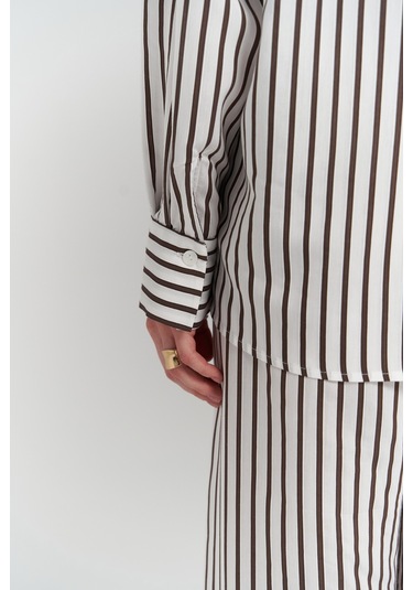 Beatrix Kahve Çizgili Ekru Gömlek Pantolon Takım Kahve