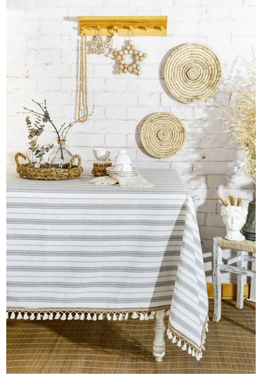 Dnc Home Tekstil  Çizgili Gri Şeritli Ponponlu Masa Örtüsü