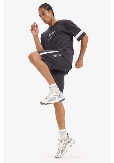 DeFactoFit NBA Brooklyn Nets Oversize Geniş Kalıp Kısa Paça Şort E2188AX25SMAR210