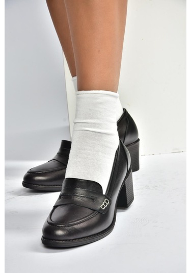 Fox Shoes V468707503 Siyah Hakiki Deri Kalın Topuklu Kadın Ayakkabı Siyah